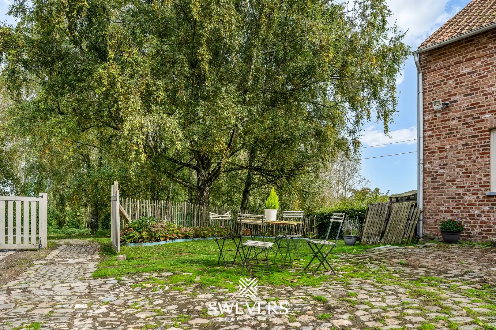 Authentieke hoeve met eindeloze mogelijkheden in Borgloon foto 30