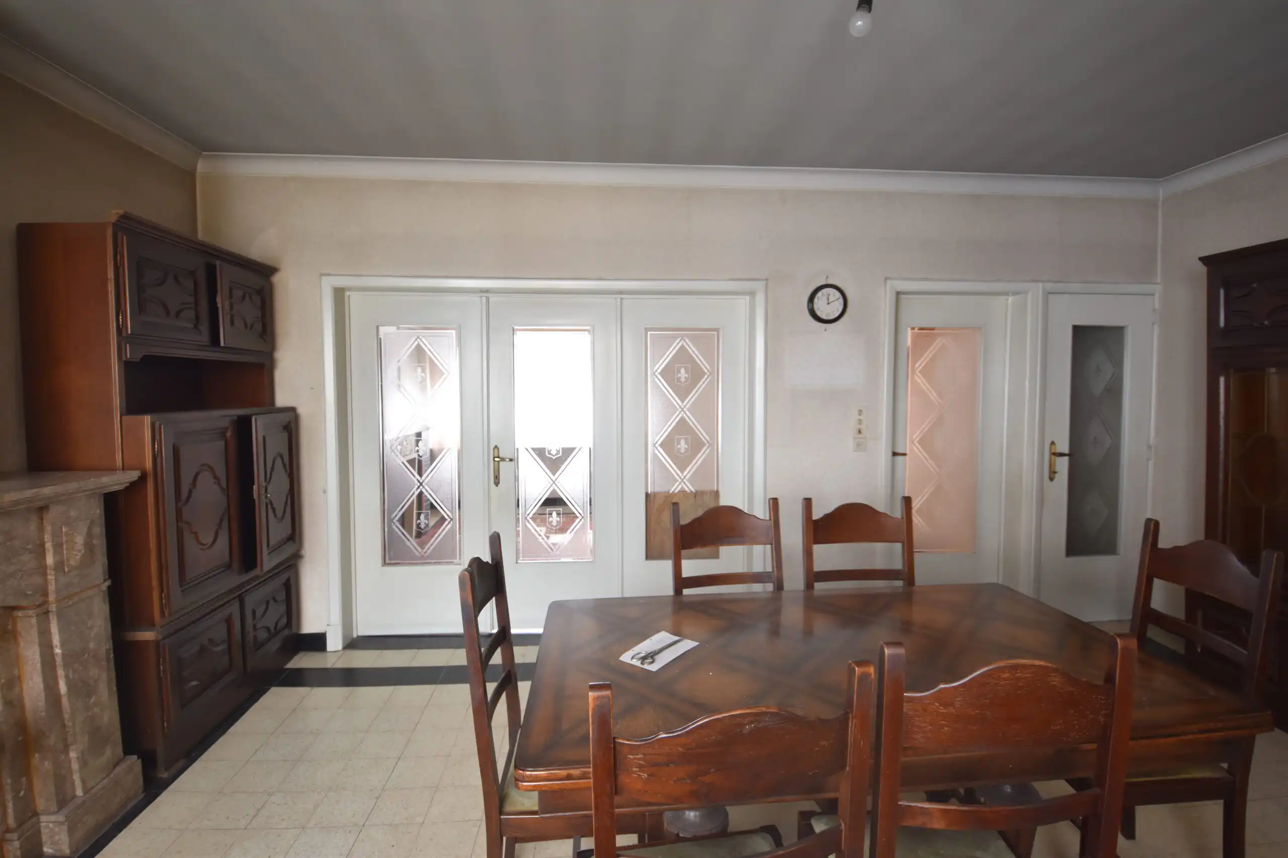 Ben je op zoek naar een gezellige renovatiewoning met uitzonderlijk veel potentieel? foto 14