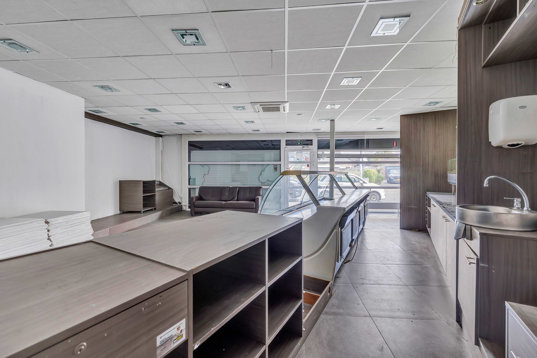 Handelszaak op toplocatie foto 5