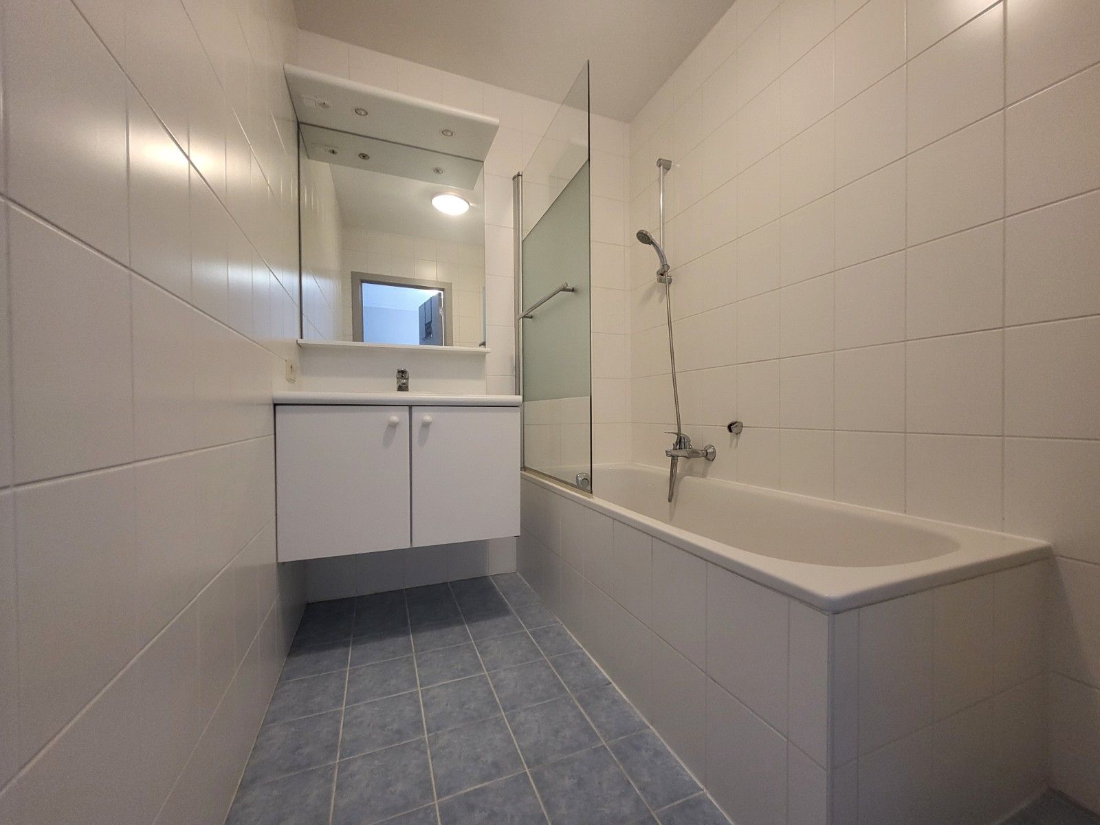 Lichtrijk 1-slaapkamerappartement foto 12