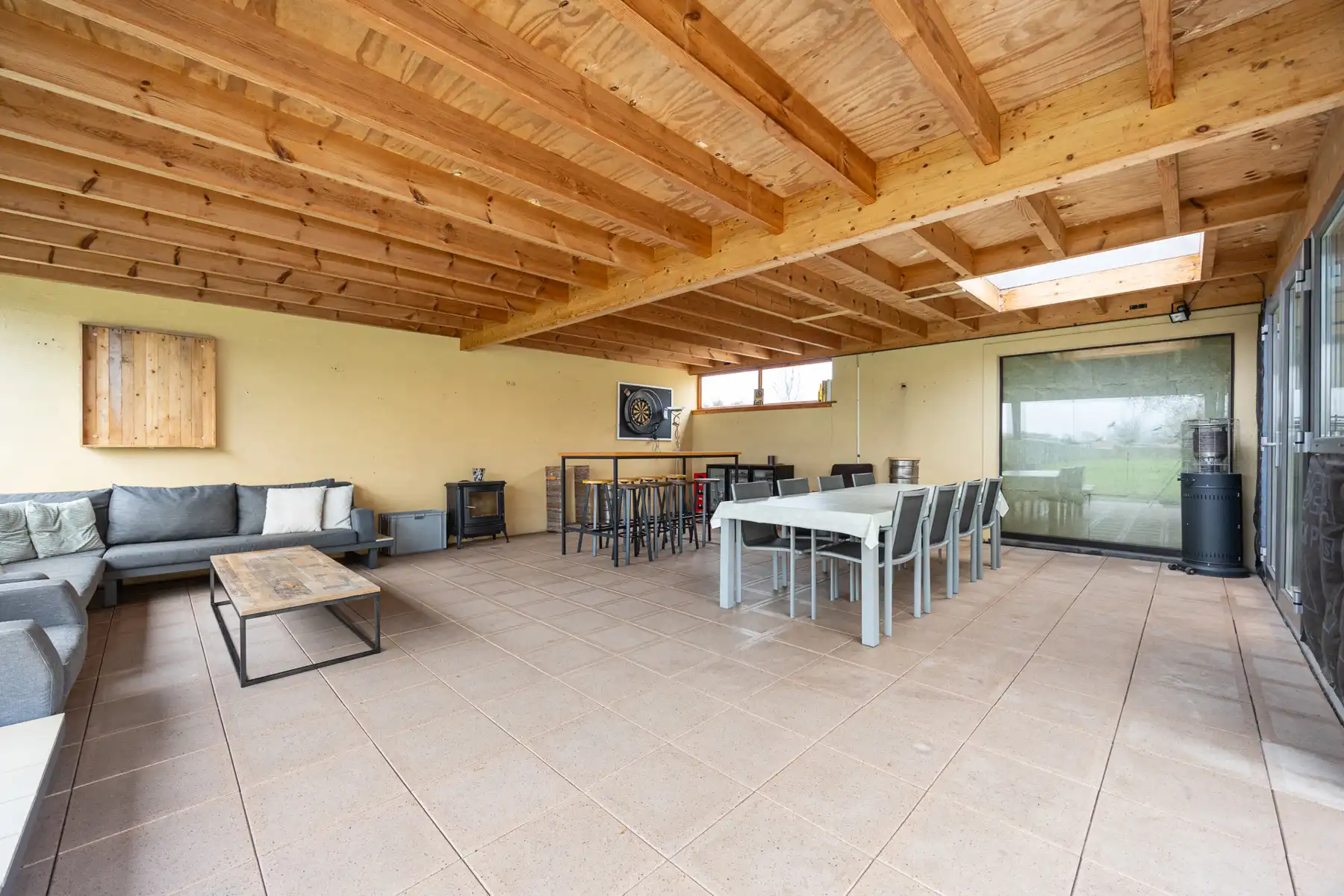 Landelijk gelegen woning met 4 slaapkamers en binnenzwembad foto 20