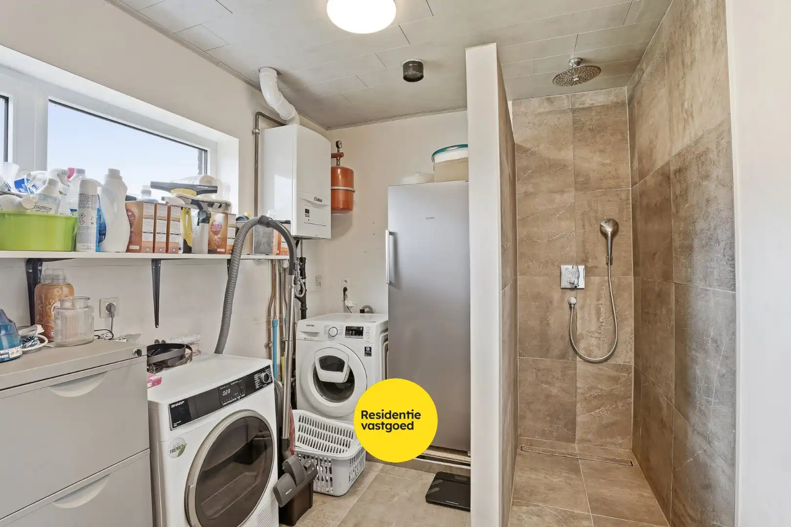 Instapklare halfopen bebouwing met 4 slaapkamers en EPC B te Eernegem foto 9