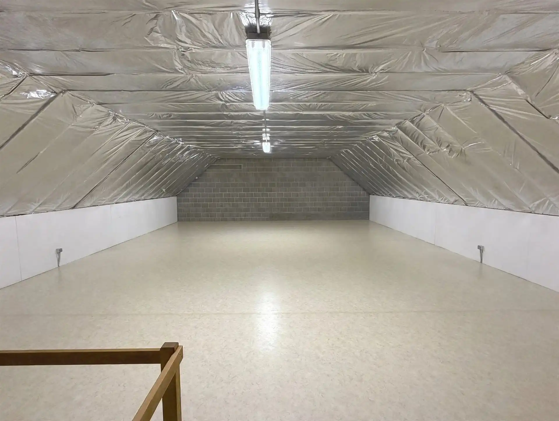 centraal gelegen appartement met zich op markt van Stekene foto 6