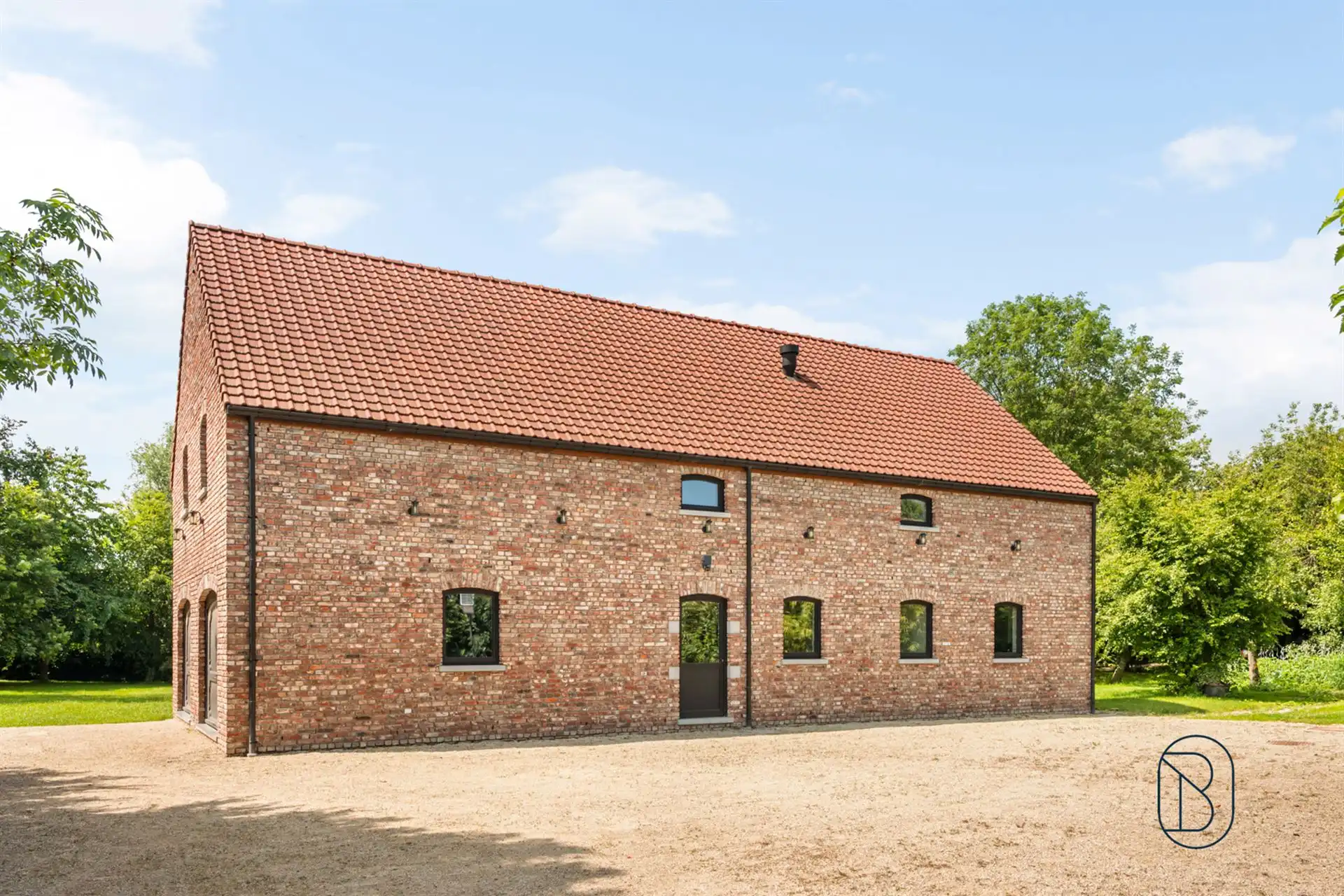 Uitzonderlijke af te werken villa woning op 5.600 m² foto 4
