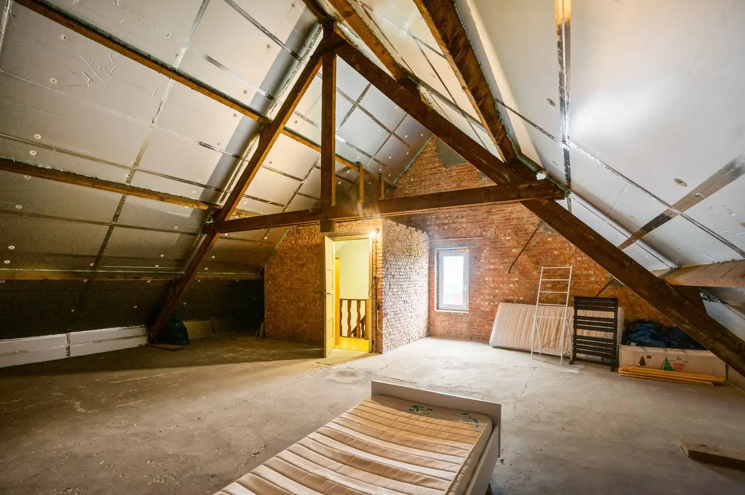 Ruime woning met 3 slpkrs en bijgebouw op perceel van 1547m² te O.L.V.-Waver foto 24