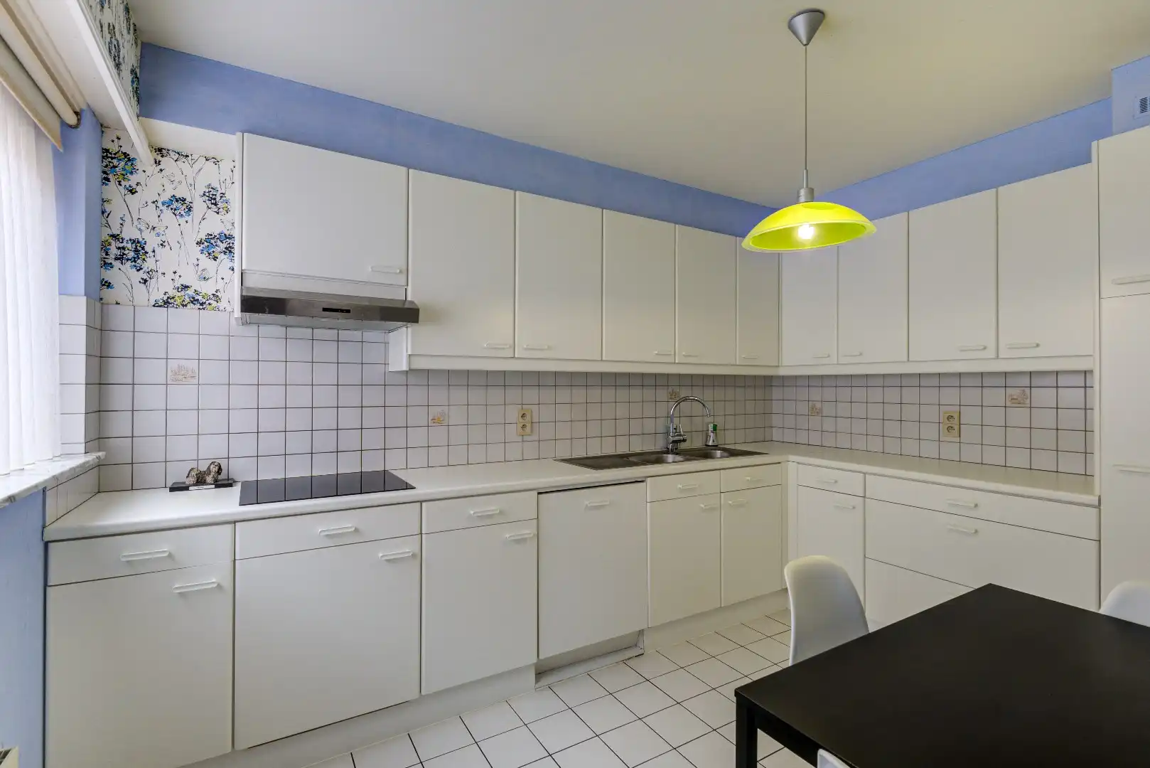 Instapklaar appartement met 2 slaapkamers en tuin foto 6