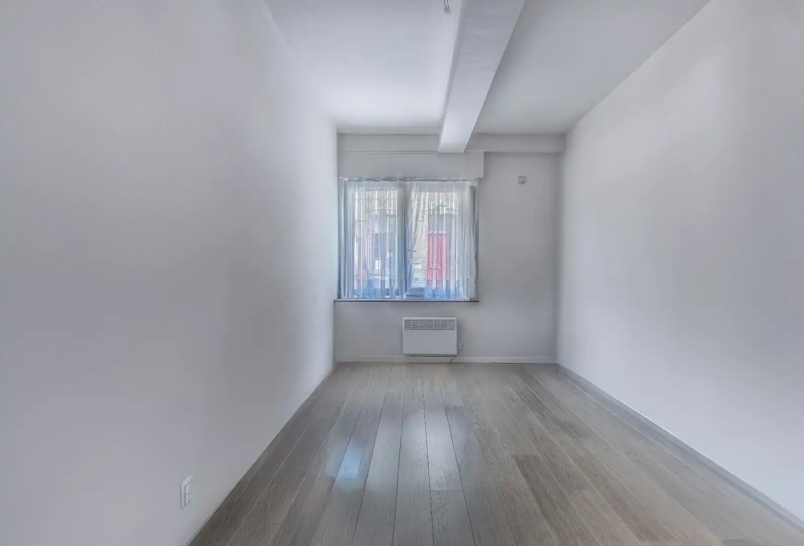 Instapklaar tweeslaapkamerappartement vlakbij de zeedijk. foto 10