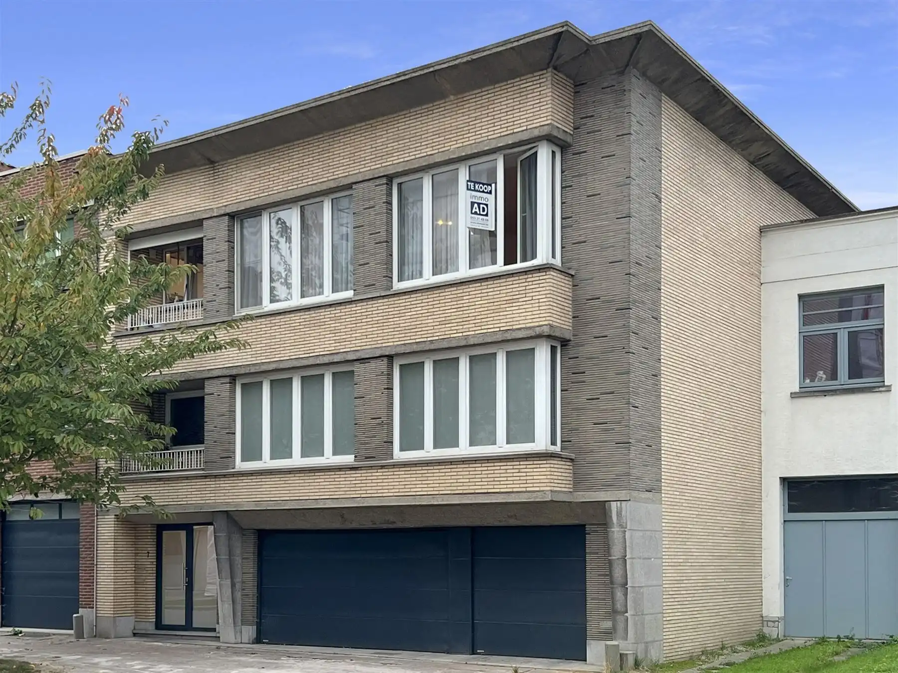 Residentieel gelegen, ruim en praktisch appartement foto {{pictureIndex}}