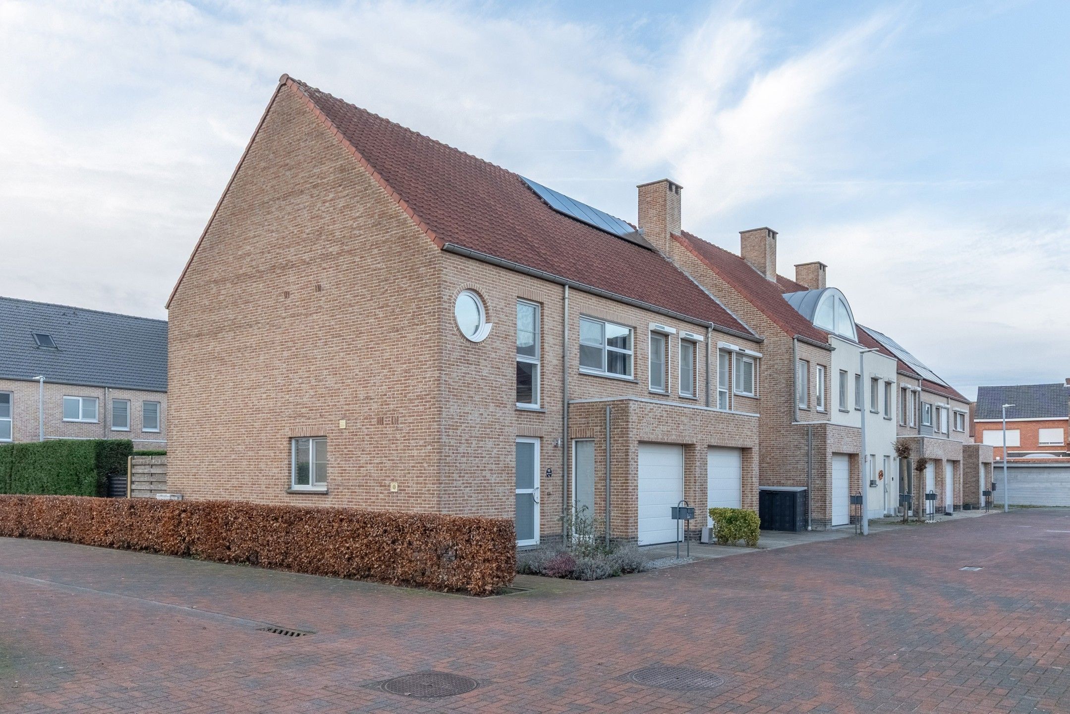 Instapklare woning met 4 slpks in rustige wijk te Vosselaar. foto 2