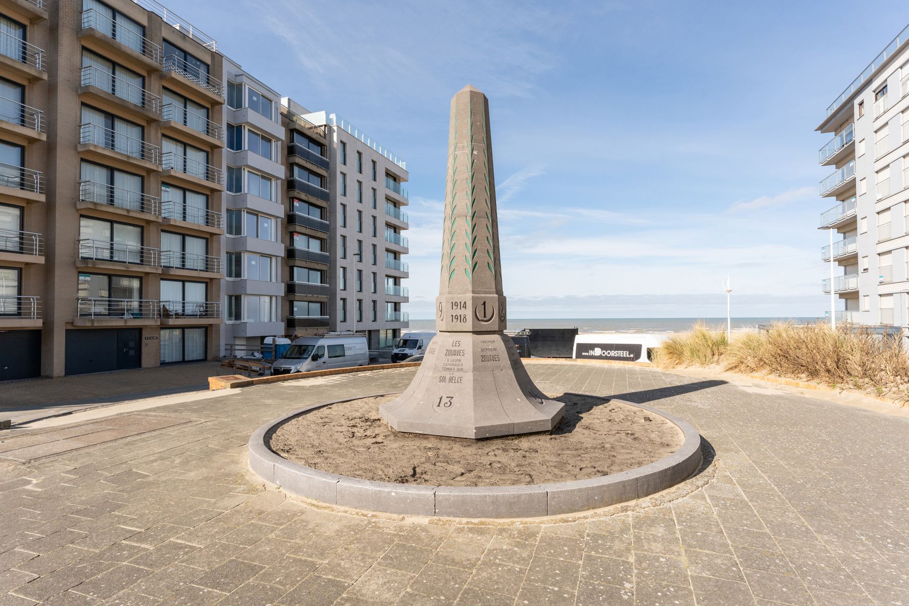 Instapklaar appartement vlakbij zee en centrum Koksijde-Bad foto 2