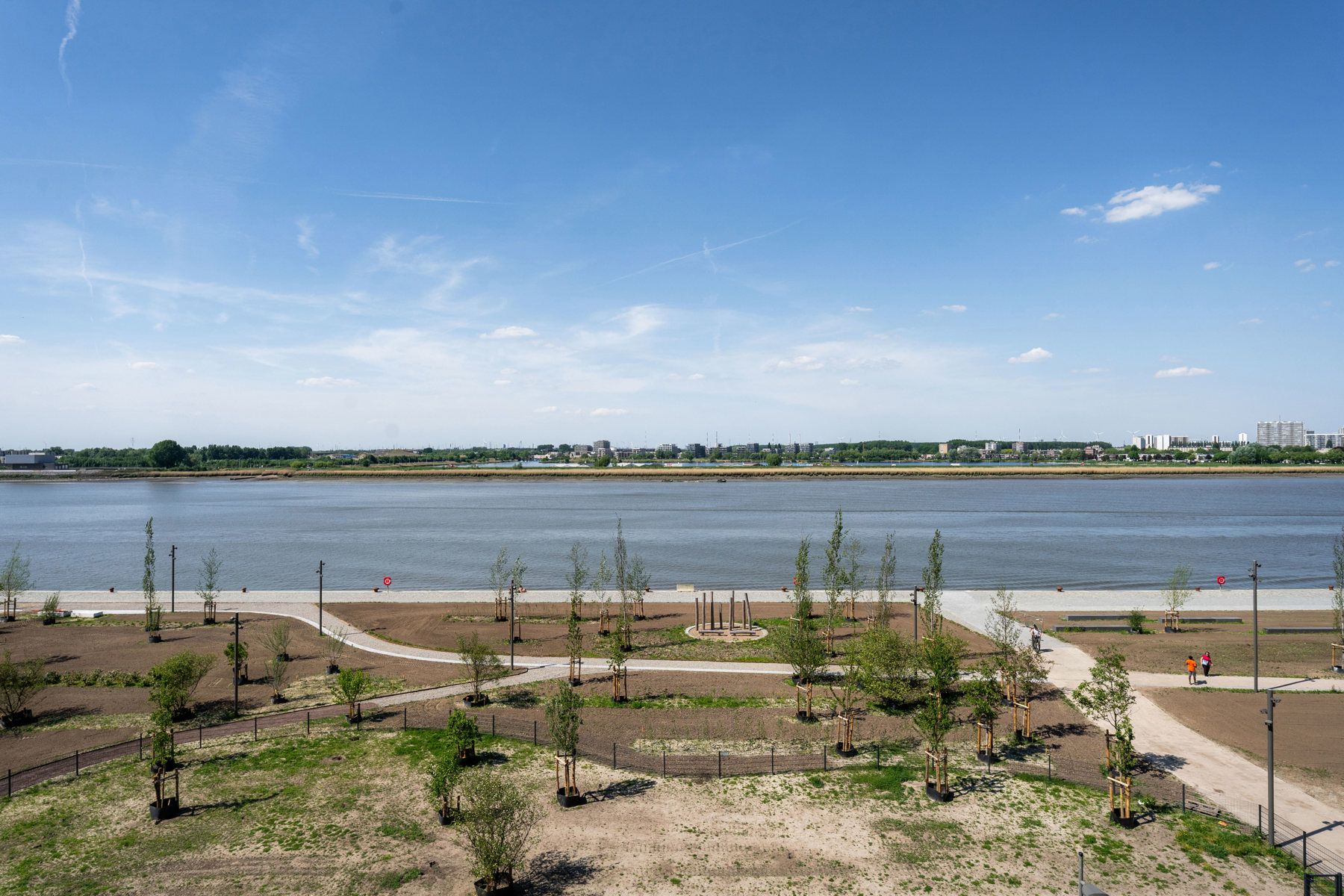 Groots wonen aan de Scheldekaaien met ruime terrassen foto 16