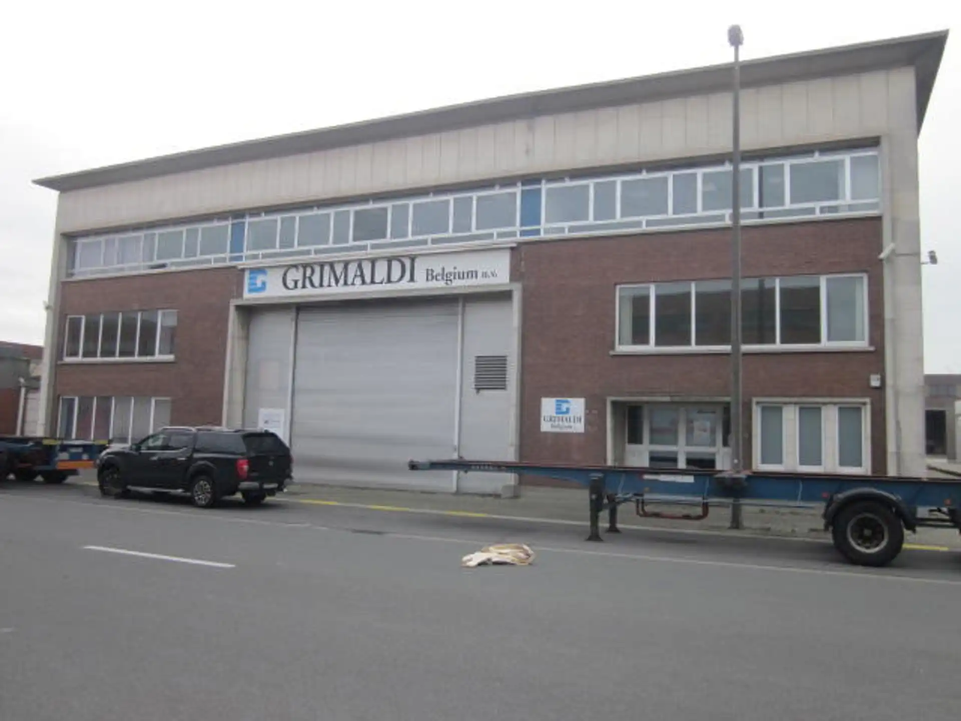 Haven Antwerpen:  Verkoop gebouw bespreekbaar foto {{pictureIndex}}