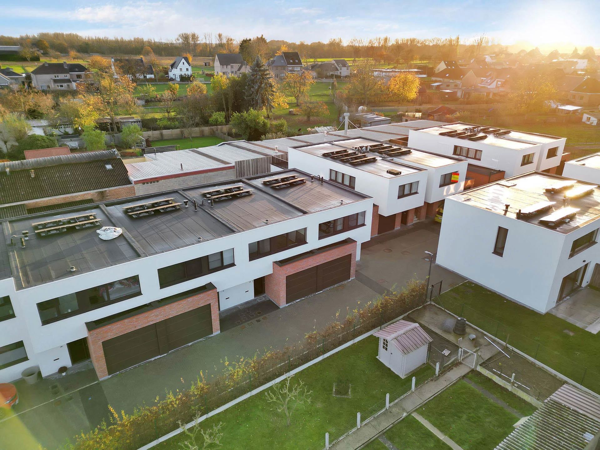 Nieuwbouwwoning met garage op rustige ligging foto 24