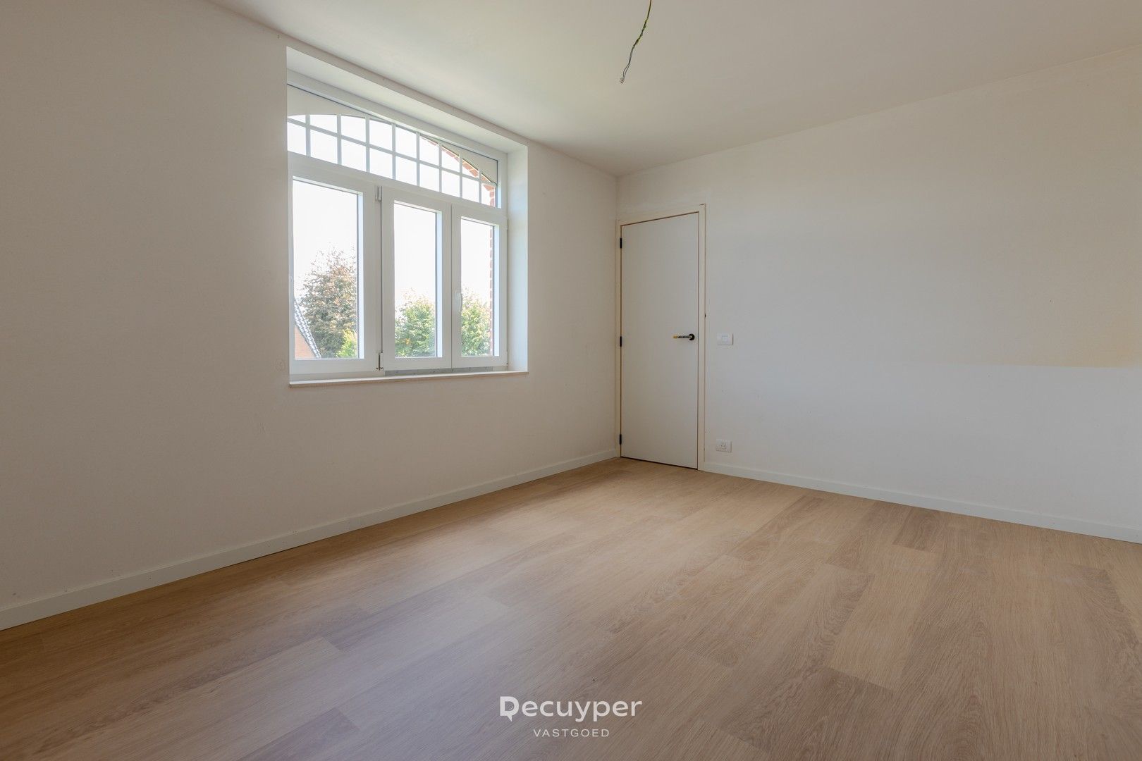 Nieuwbouwwoning  in neogotische stijl aan 6% btw foto 14