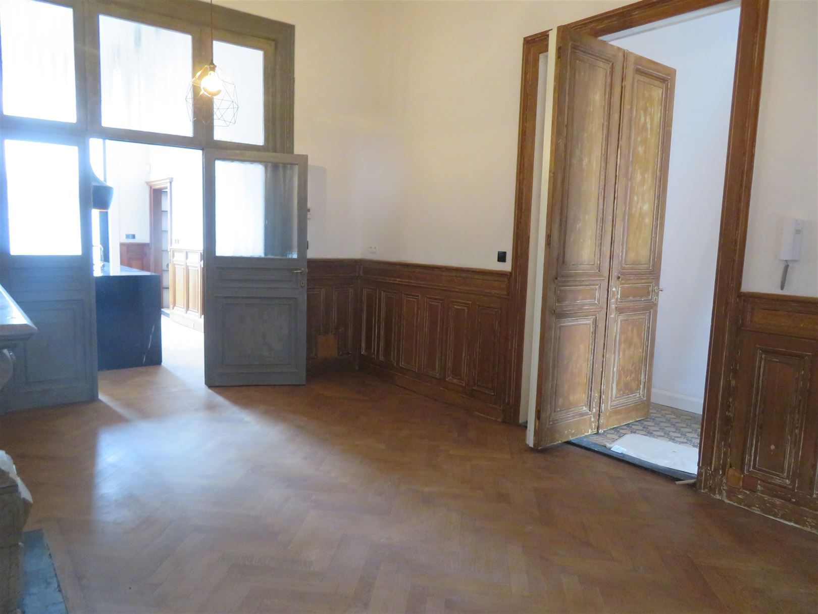 Uniek appartment met binnentuin in beschermde woning! foto 5