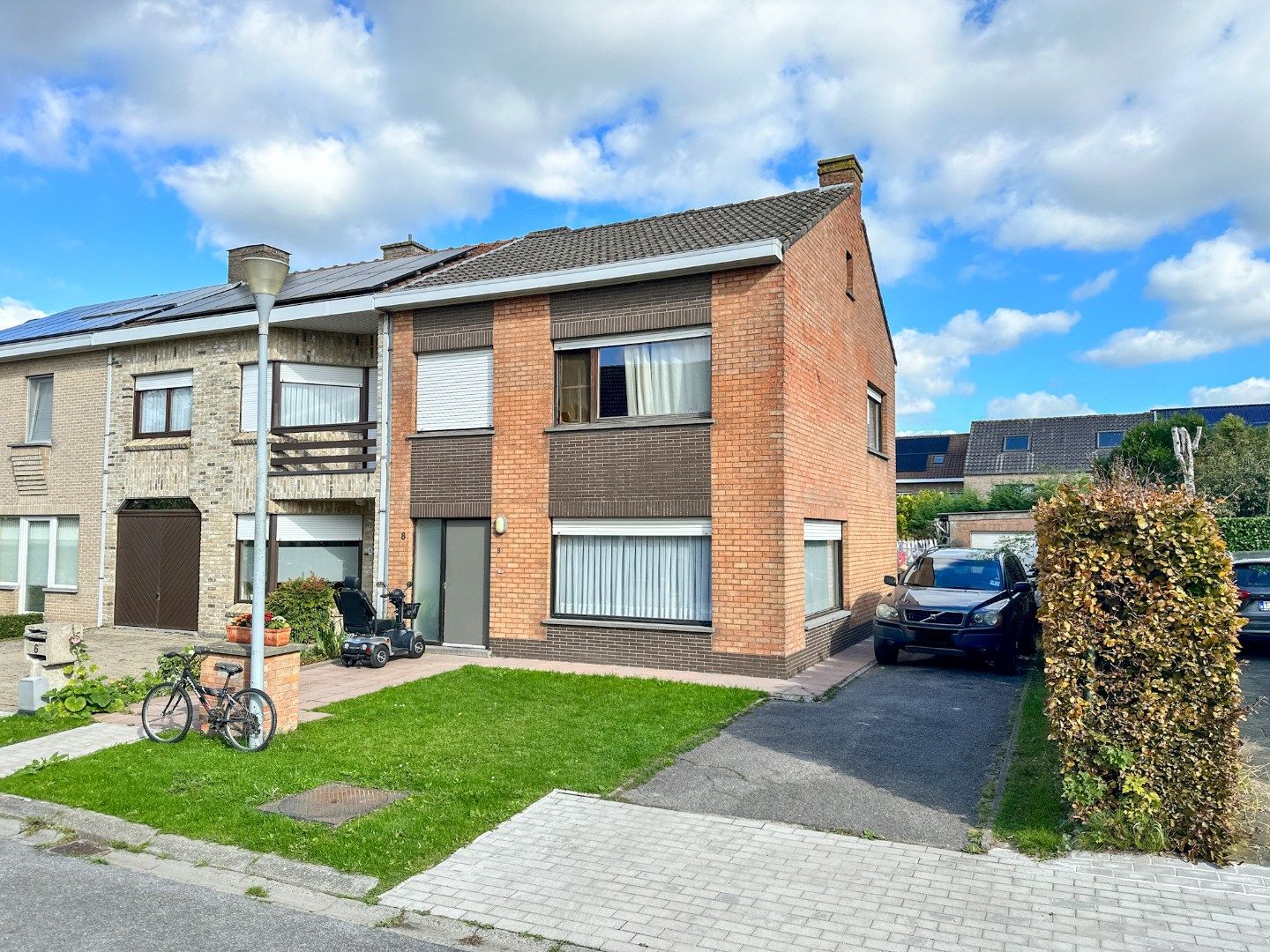 Hoofdfoto van de publicatie: Gezinswoning met 3 slpk, garage en tuin op rustige ligging, Diksmuide