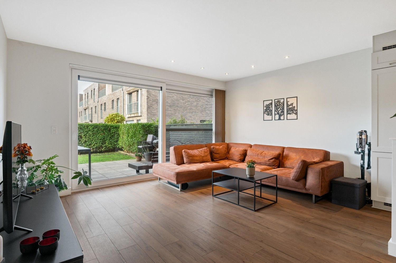 Recent gelijkvloers appartement met 2 slpks, grote tuin & autostaanplaats in Schoten! foto 5