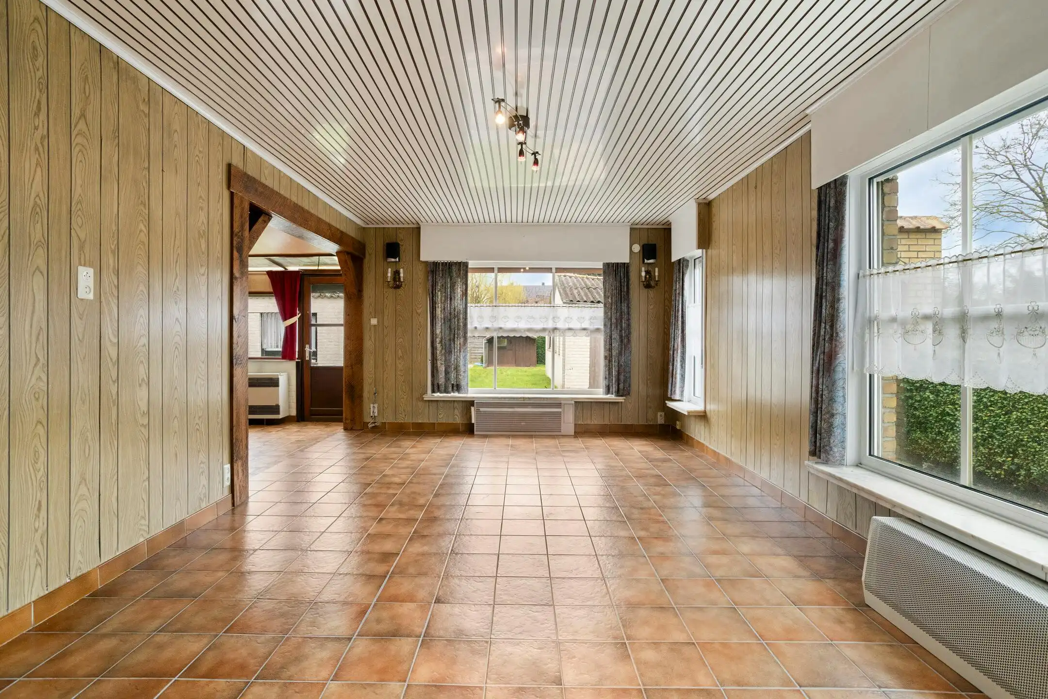 Vrijstaand huis op een rustige locatie in centrum Oostkamp  foto 4