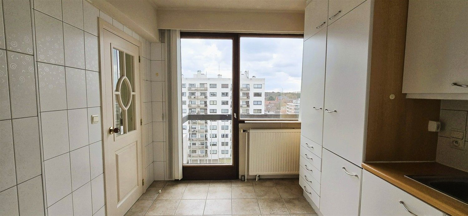 Instapklaar appartement met 3 slaapkamers in Genk-Centrum! foto 14