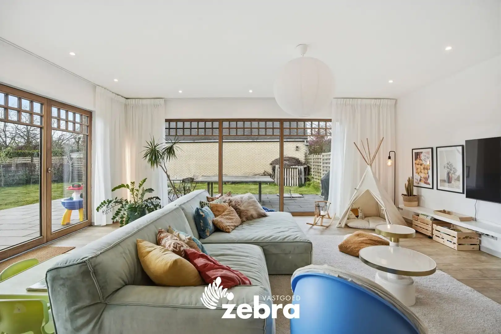 Instapklare, ruime gezinswoning met 4 slaapkamers, tuin en hoogwaardige afwerking in het hart van Alveringem! foto 22