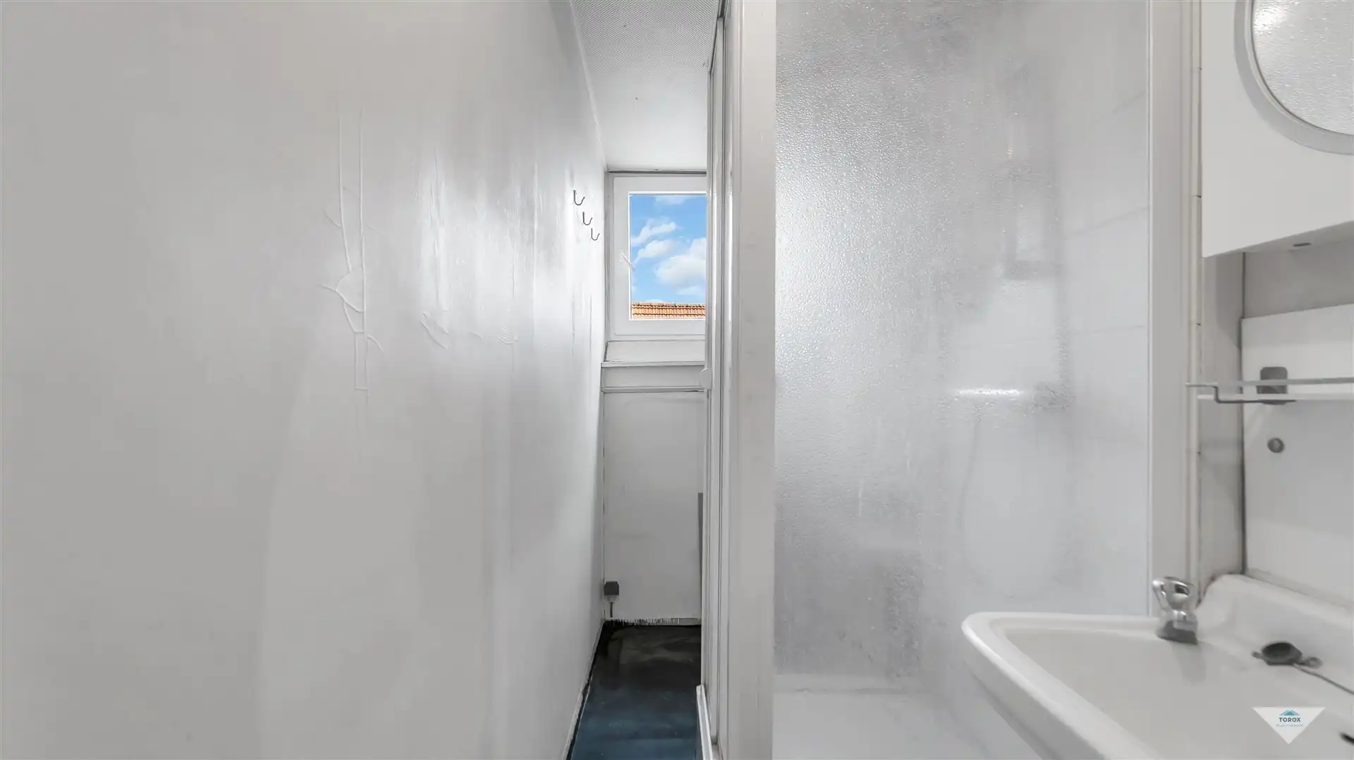 Te renoveren rijwoning met 3 slaapkamers op topligging foto 14