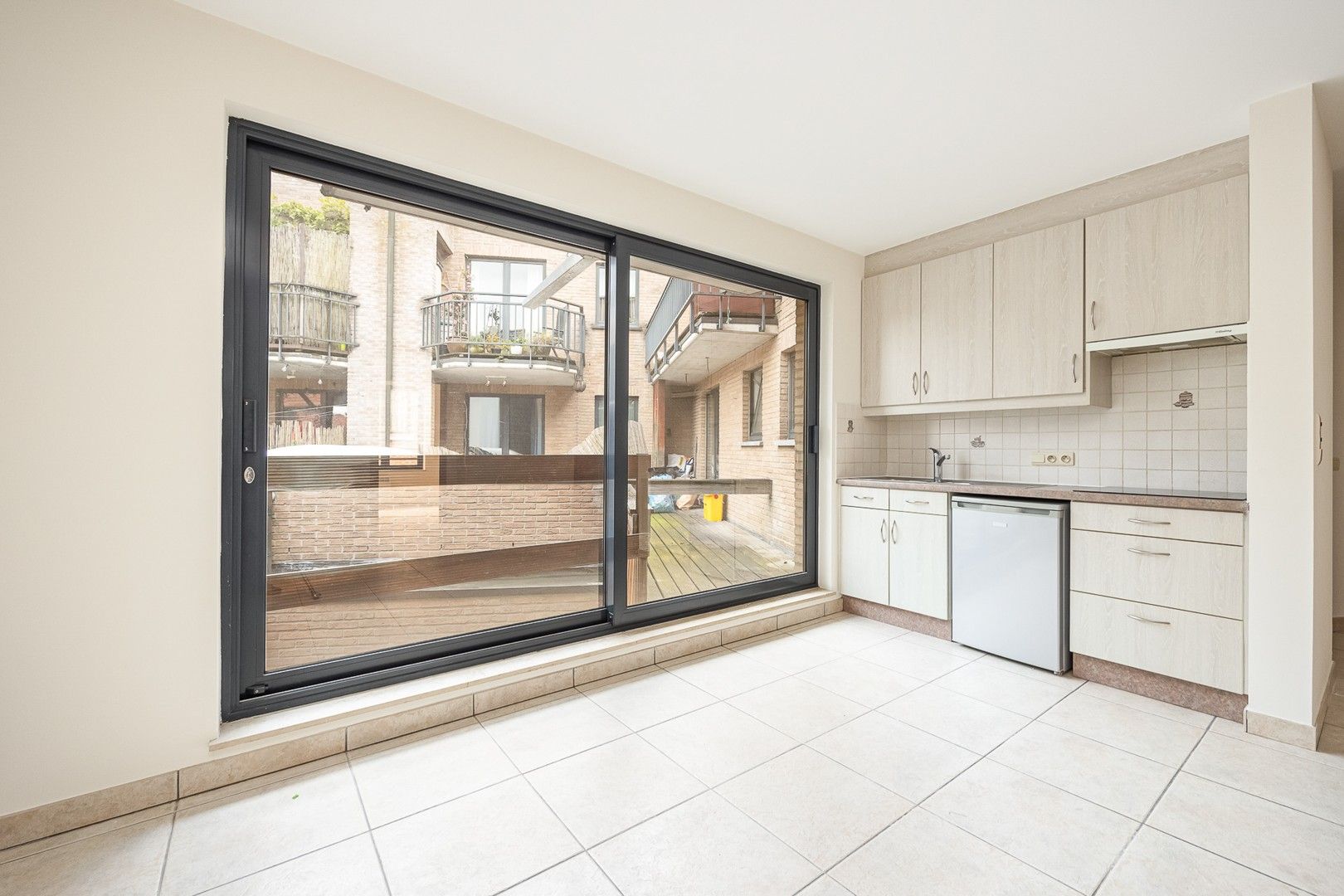 APPARTEMENT MET TERRAS foto 4