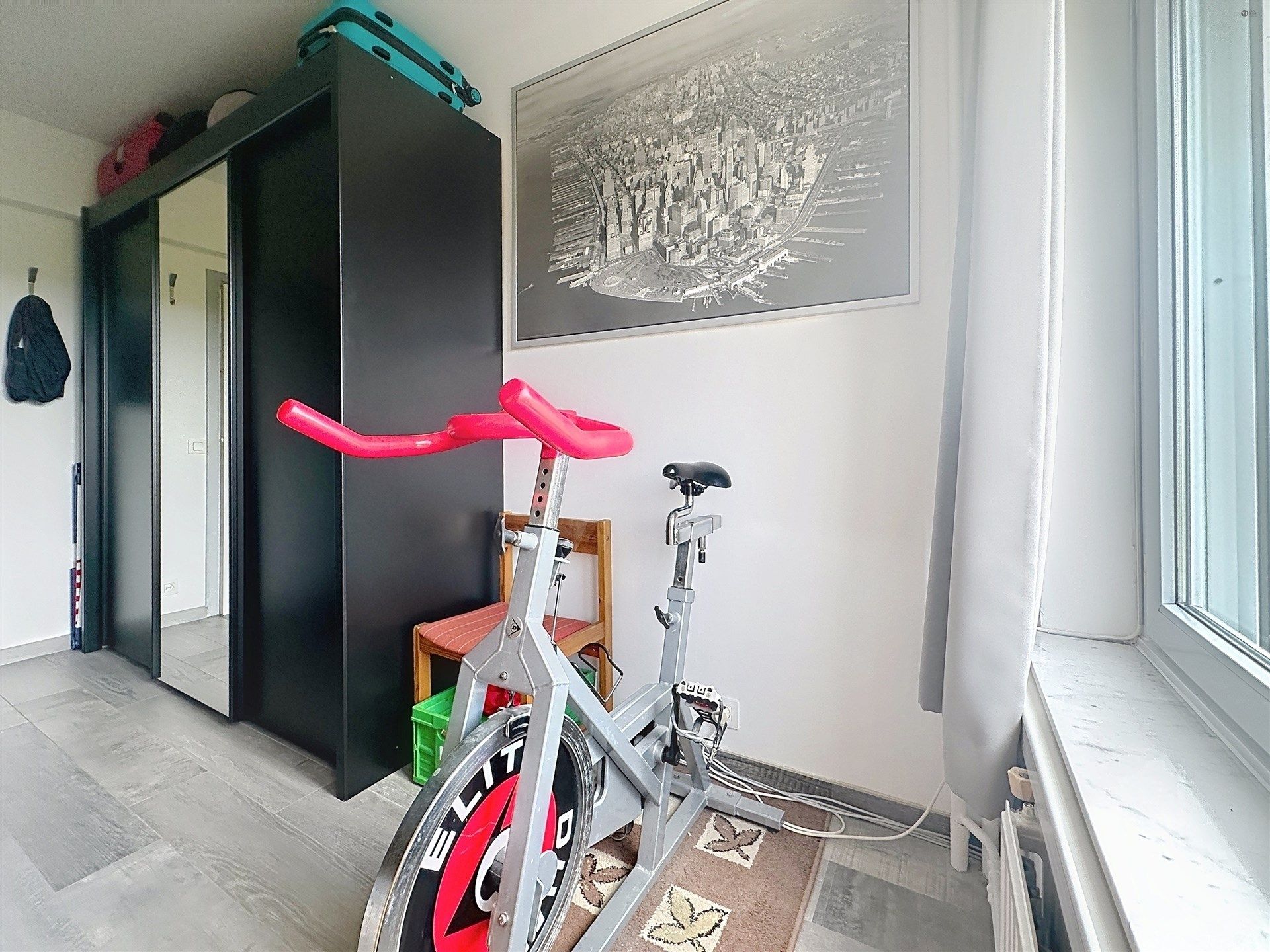 Ruim en lichtrijk 3 slpk hoekappartement met een fantastisch uitzicht. foto 15