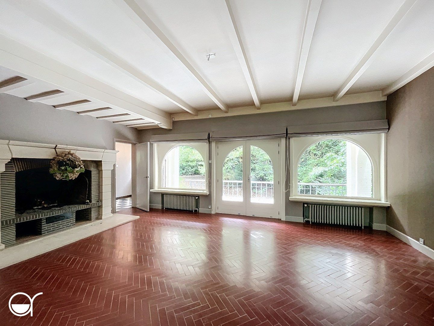 Residentiële karaktervolle villa gelegen Eikeldreef 17 Sint-Martens- Latem op 2.550m². foto 4