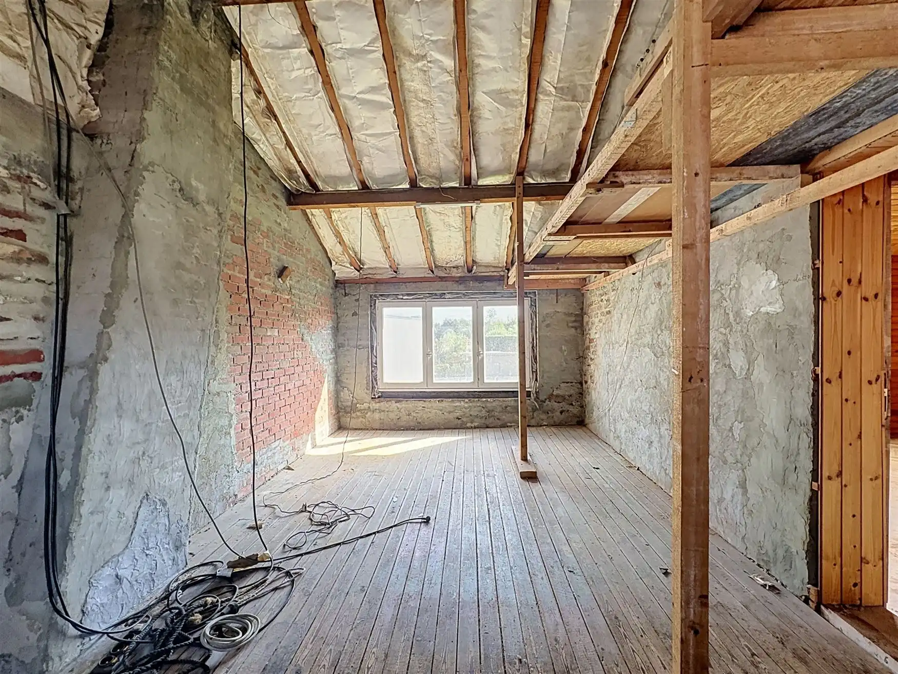 Renovatiewoning met ruime tuin nabij Muziekbos foto 15