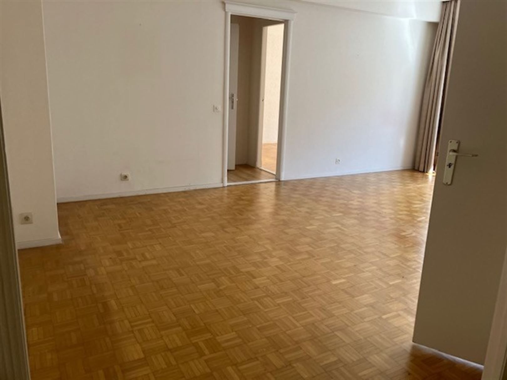 ()=>{if(producerUpdateValueVersion(node),producerAccessed(node),node.value===ERRORED)throw node.error;return node.value} Mechelsesteenweg - 2018 ANTWERPEN
