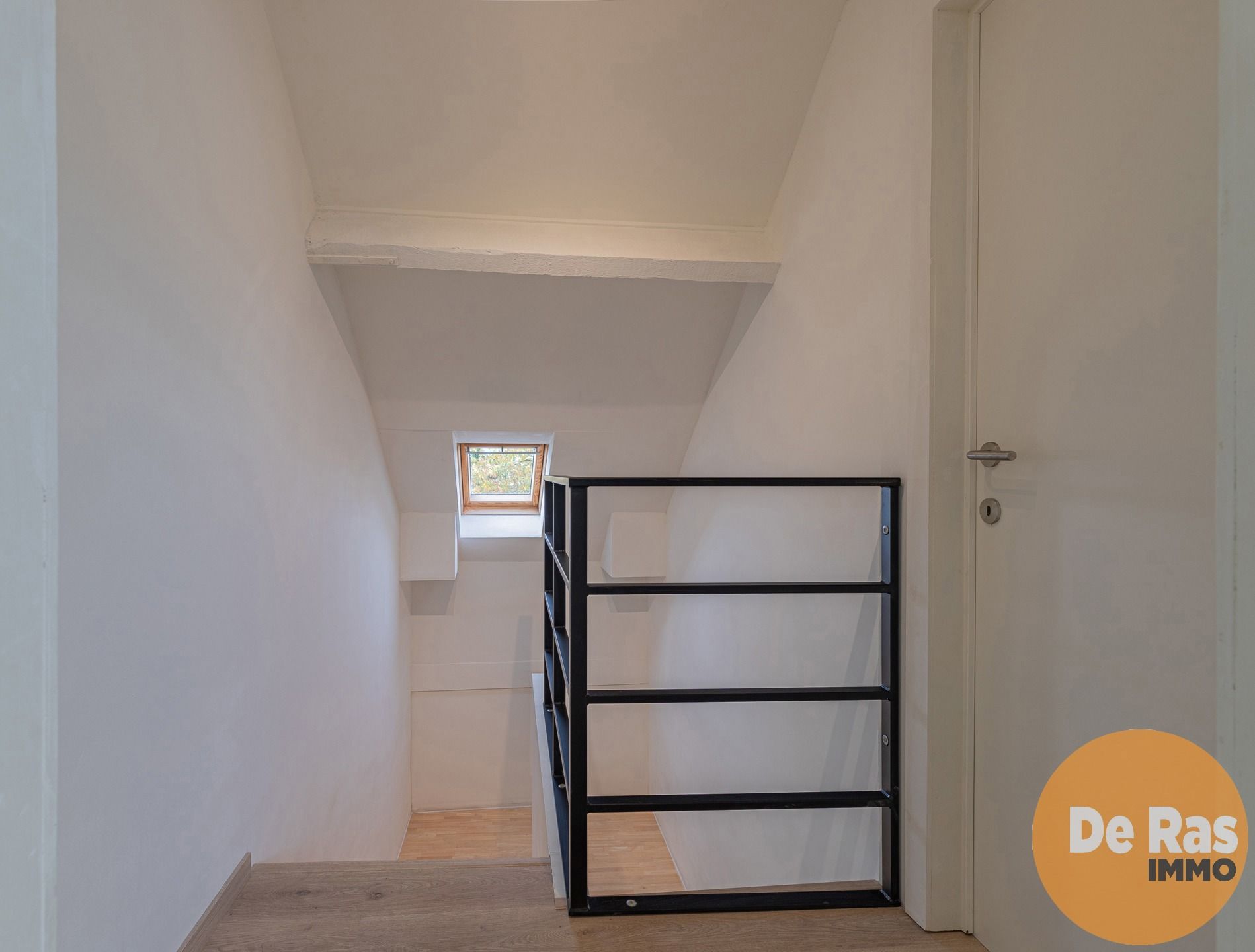 GROTENBERGE - PRACHTIG GERENOVEERDE WONING OP TOPLOCATIE! foto 16