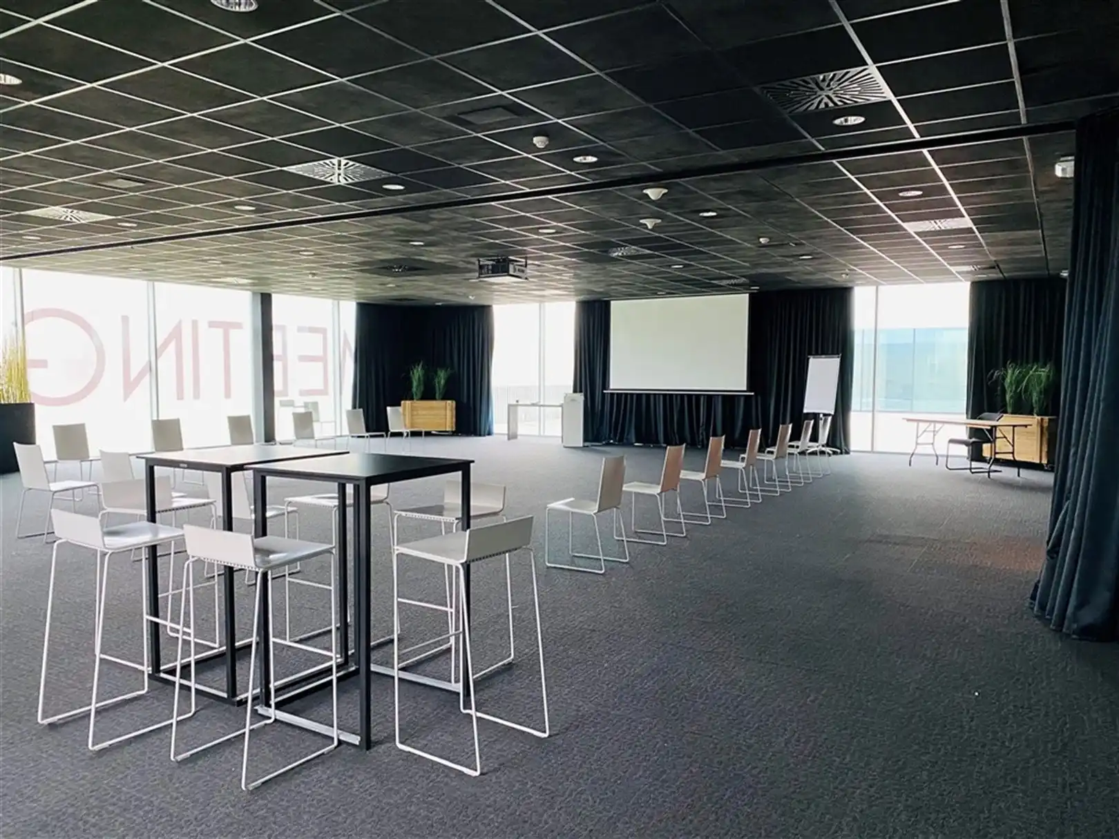 Stijlvolle gemeubelde kantoren - all-in dienstenpakket foto 15