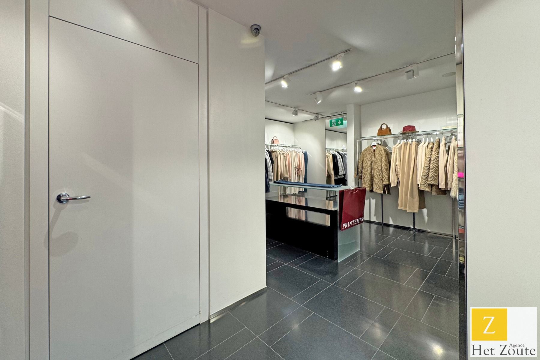 Handelspand gelegen aan de Kustlaan vlakbij de Zeedijk foto 5