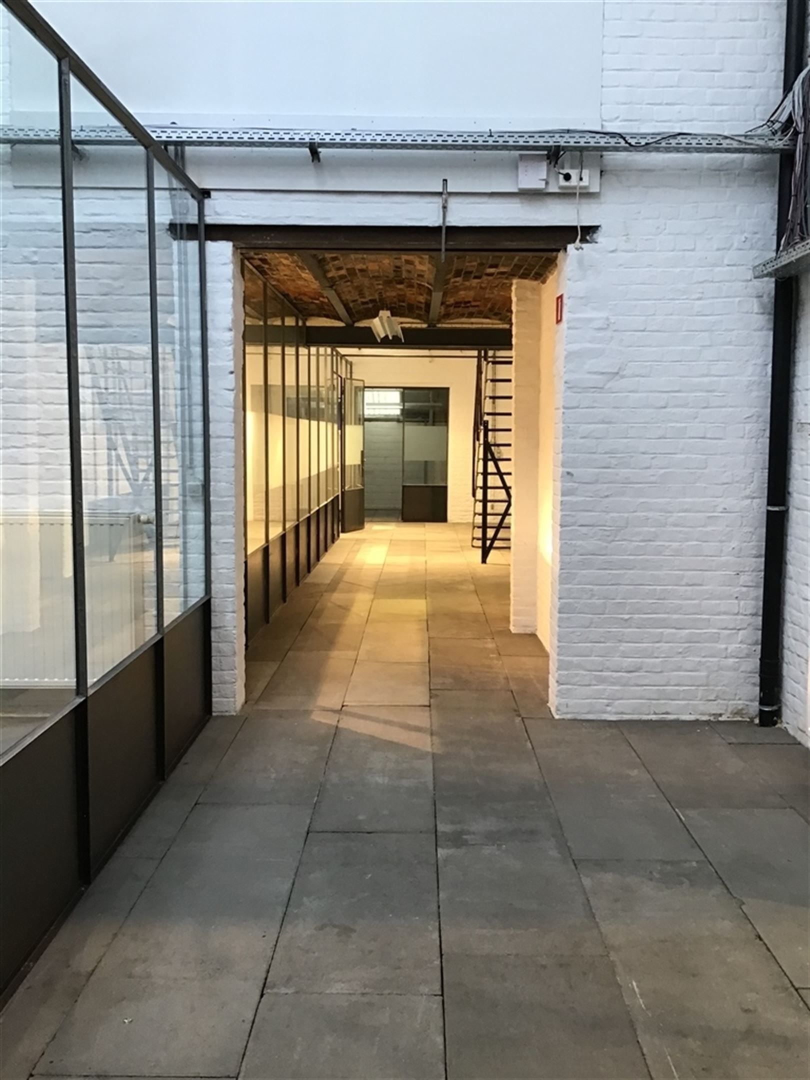 Loftkantoor/Atelier/Showroom in Drongen foto 15