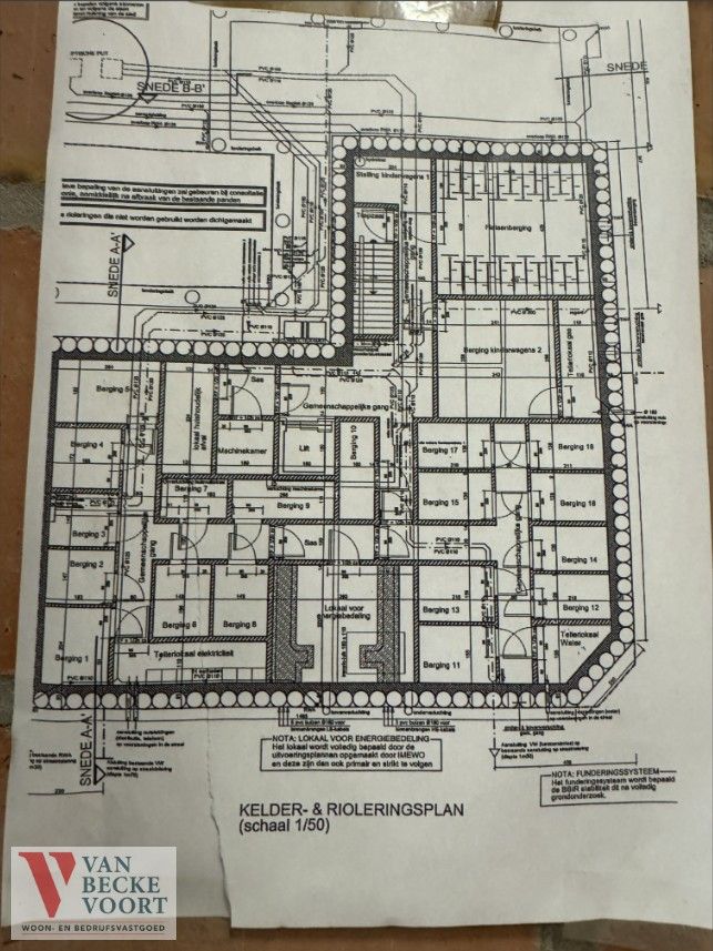 3-slaapkamer appartement met royale indeling foto 15