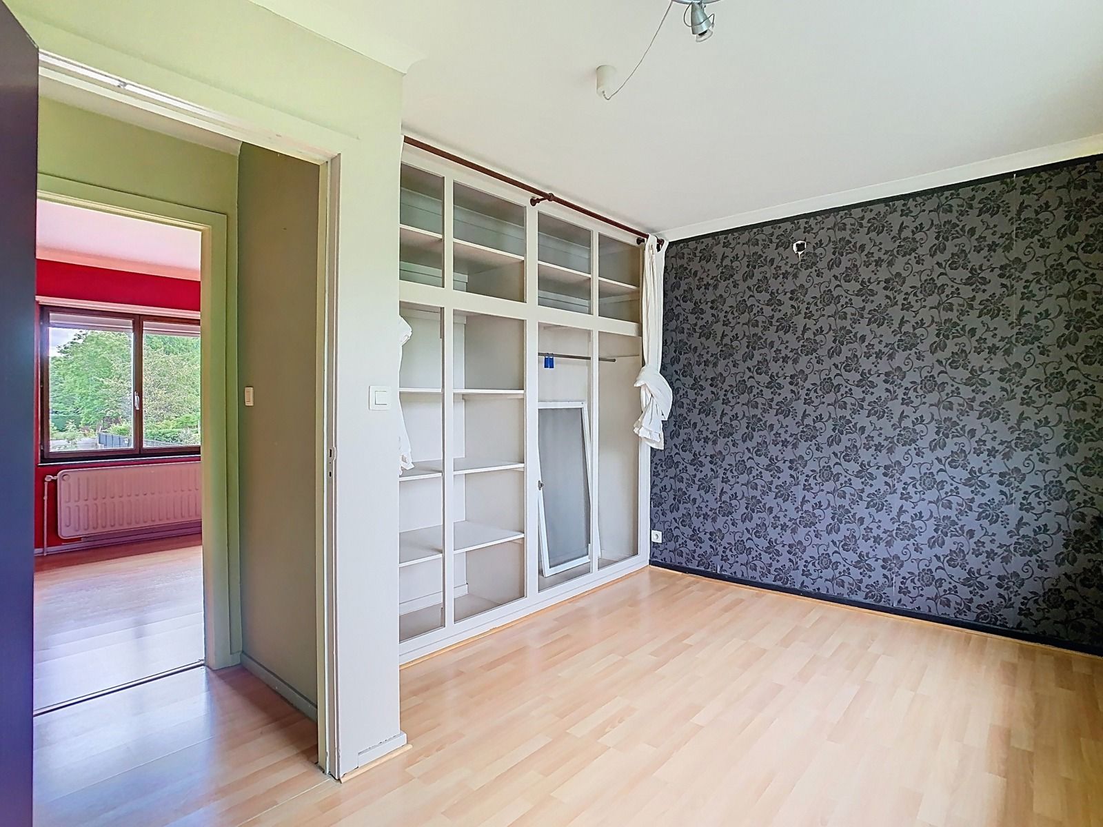 Te Meise, Charmante Woning met 3 SLPK, grote tuin én garage! foto 11