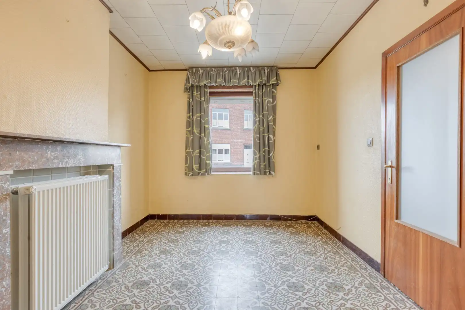 Mogelijkheid om te splitsen in 2 woningen - Half open bebouwing (hoeve) met 5 slaapkamers, tuin, terras en zeer ruime garage in Oorbeek (Tienen)! – EPC 730 kWh/ foto 11