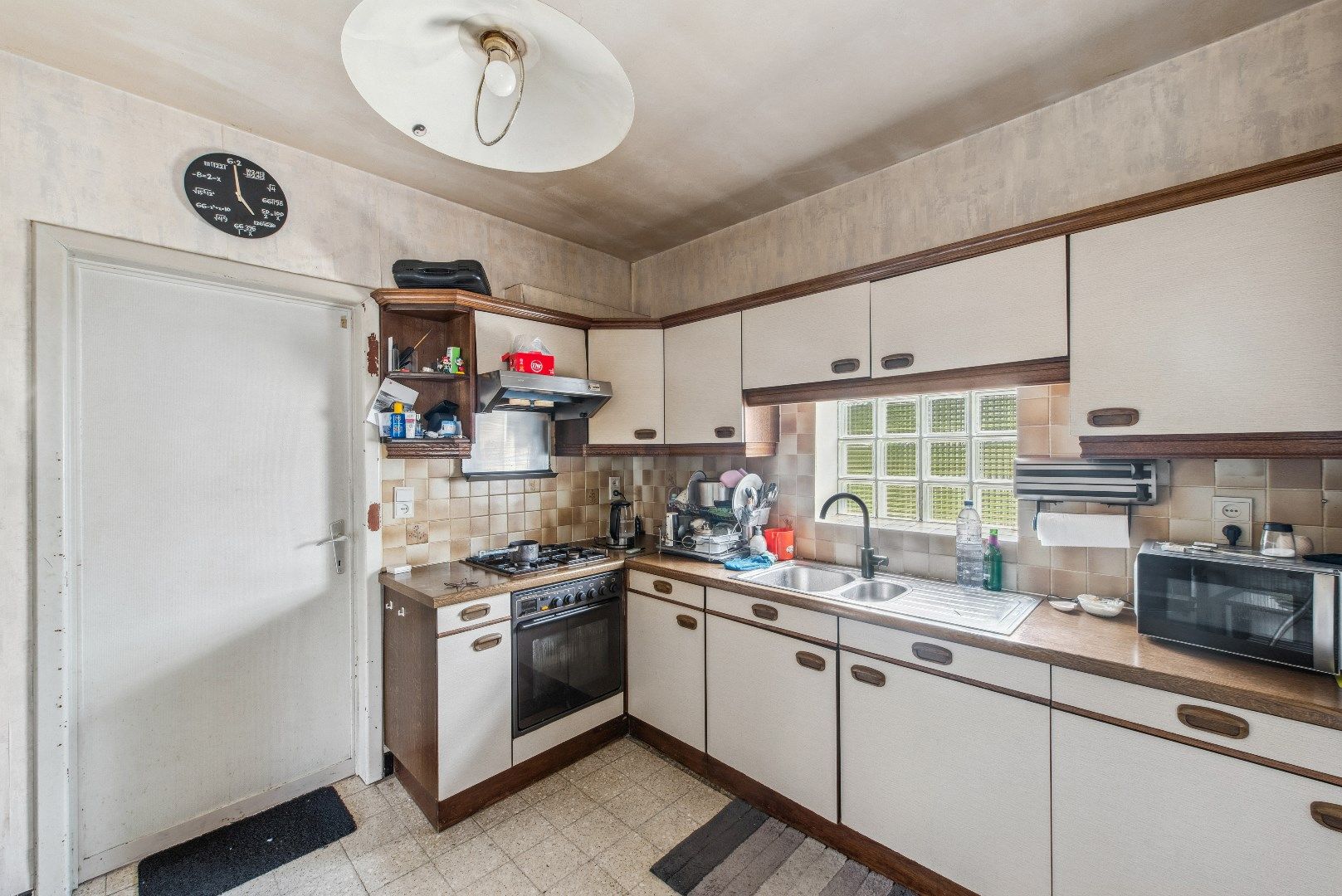 Alleenstaande woning op 14a 42ca met 3 grote slpks en garage foto 11