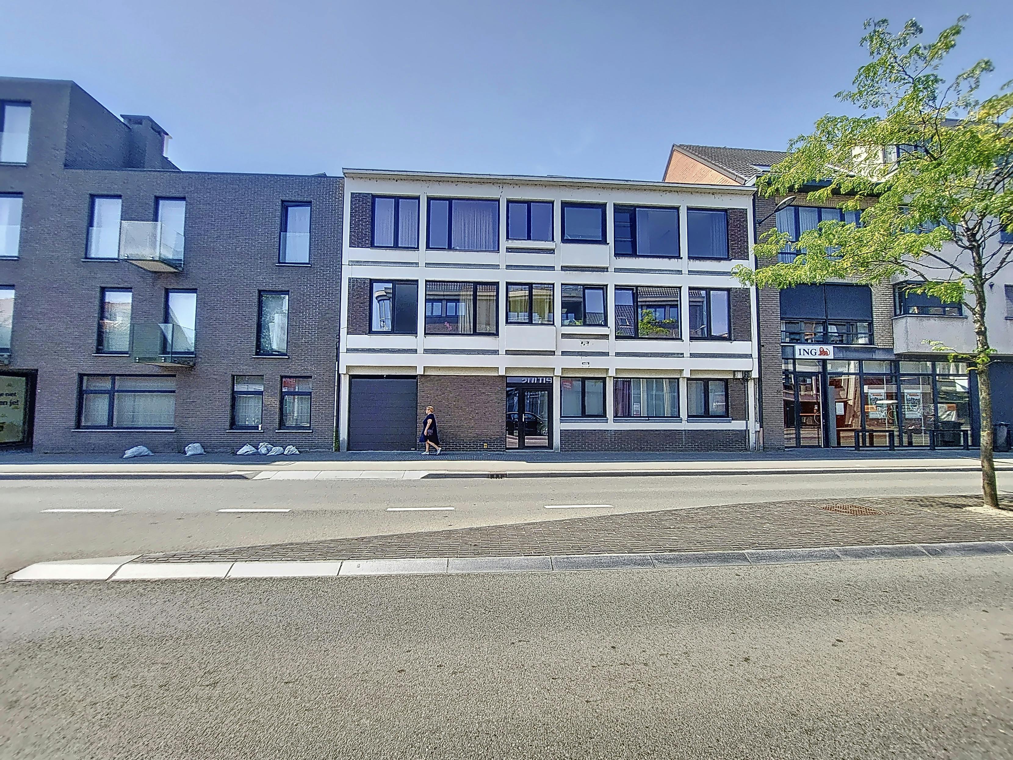 Garagebox te koop in centrum Kapellen - Antwerpsesteenweg 42 foto 4