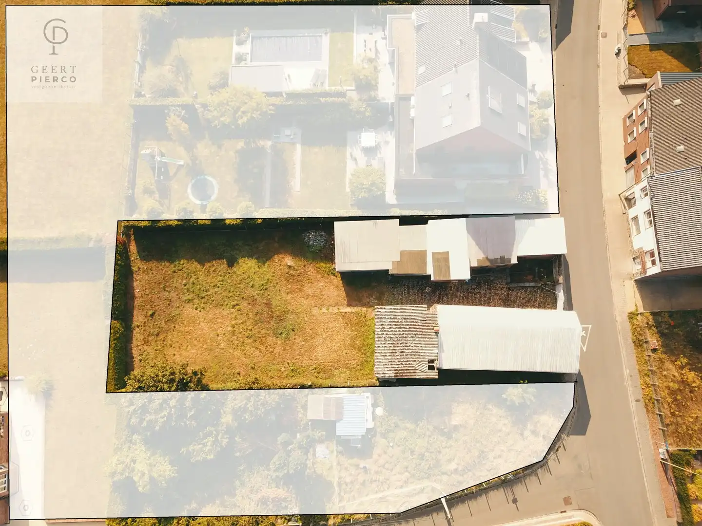 Bouwgrond met afbraak aan 6%* foto {{pictureIndex}}