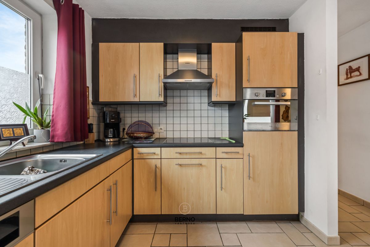 Instapklaar appartement met 2 terrassen foto 5
