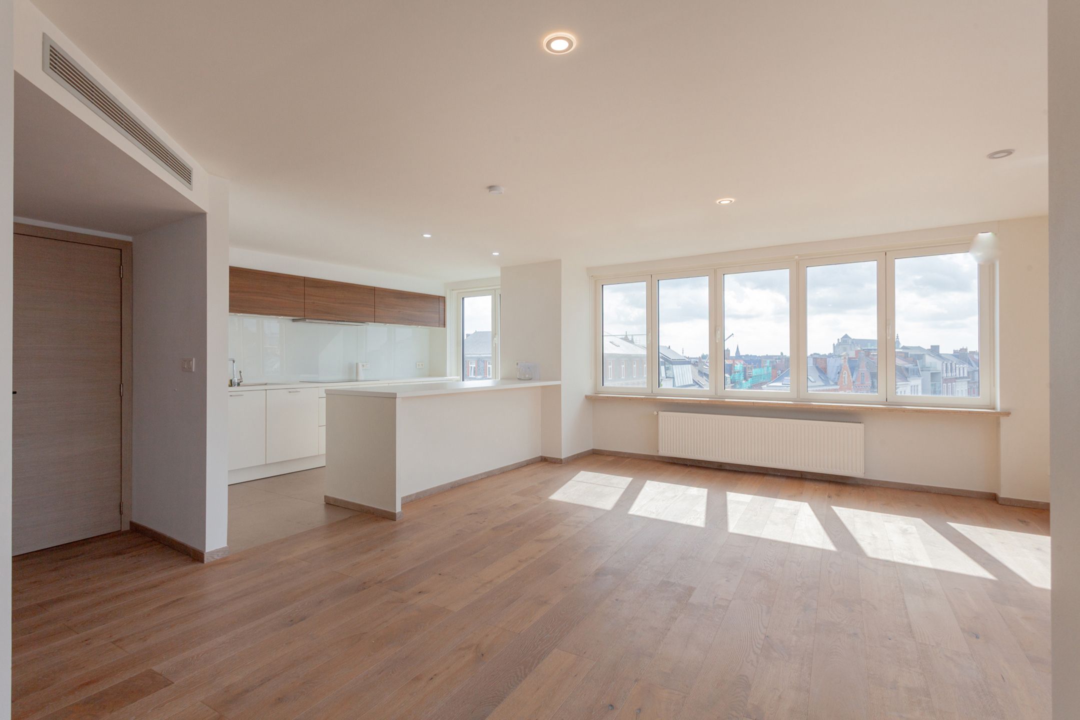 Gerenoveerd dakappartement met 2 slpks in hartje Gent foto 3