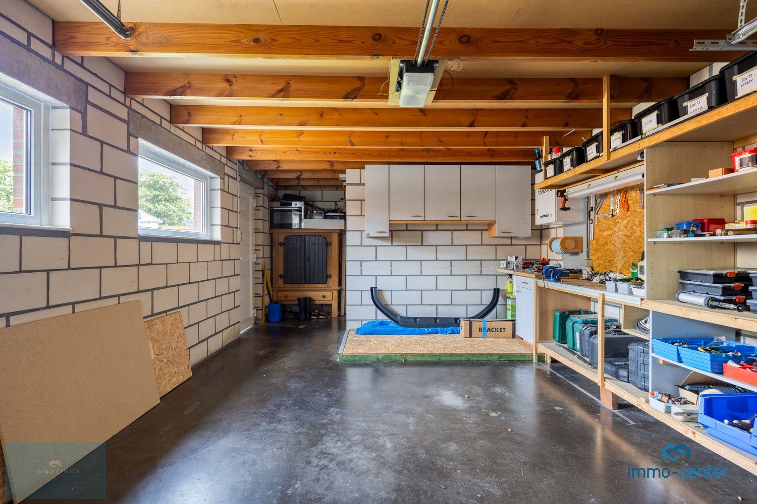 Exclusief wonen: luxueus gerenoveerde woning met buitenverblijf, EPC B en zonnepanelen foto 36