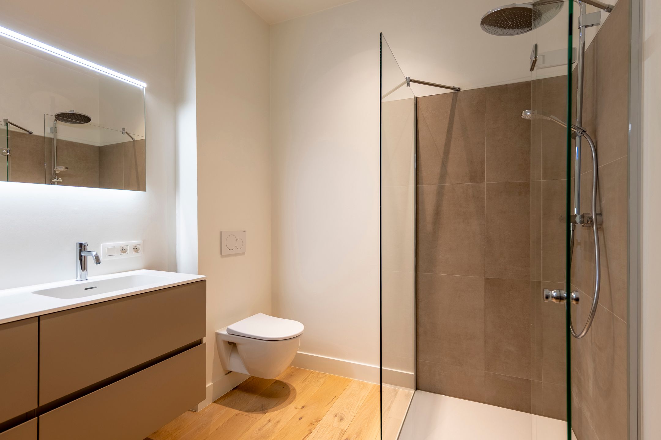 Appartement van 169m² in hart van de Turnhoutse winkelstraat foto 24