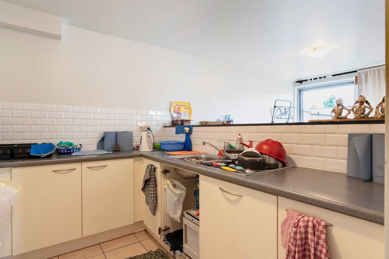 Gelijkvloers appartement met terras met tuintje ! foto 7