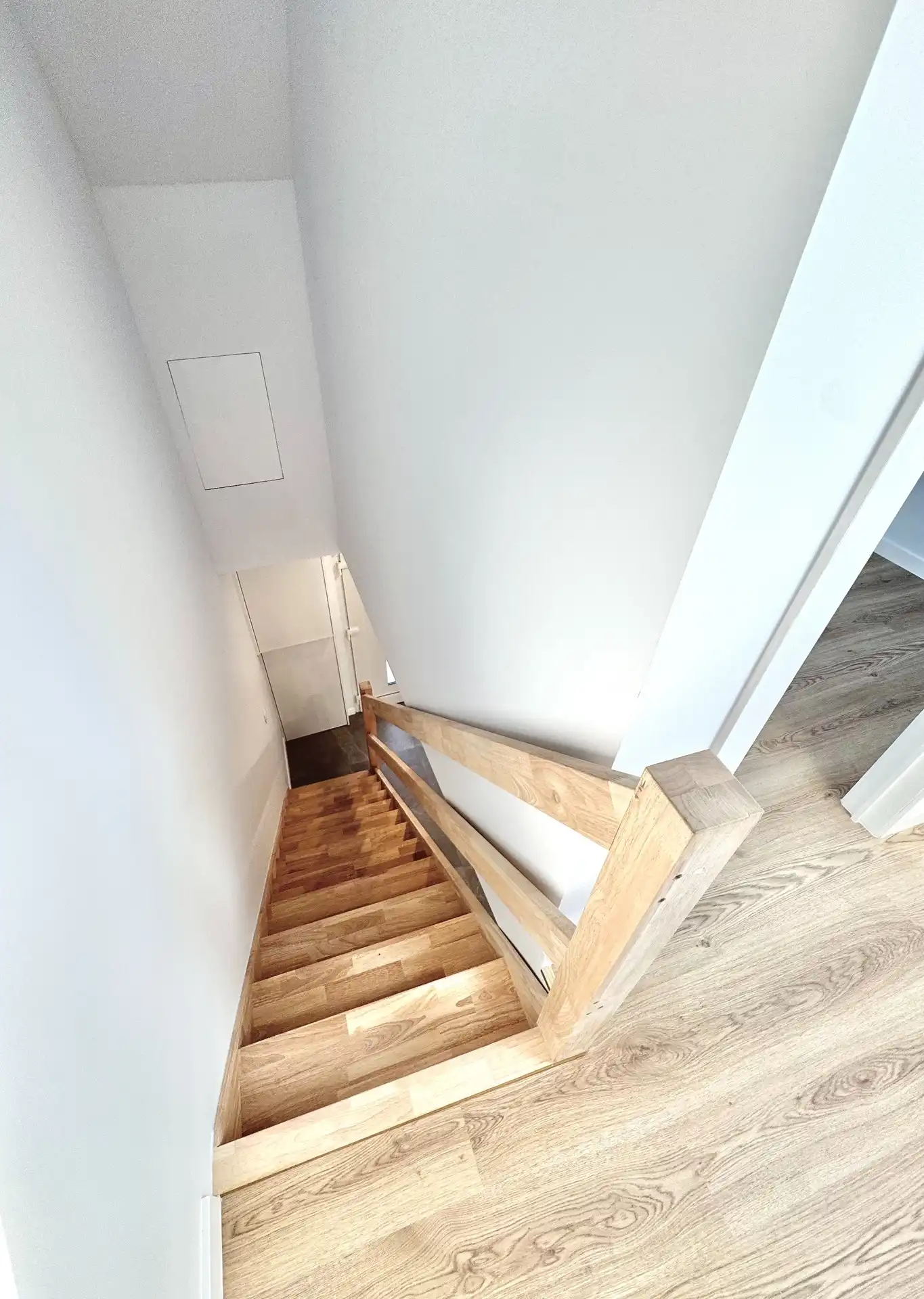 VOLLEDIG GERENOVEERDE WONING | TUIN | GARAGE | 294 M² foto 24