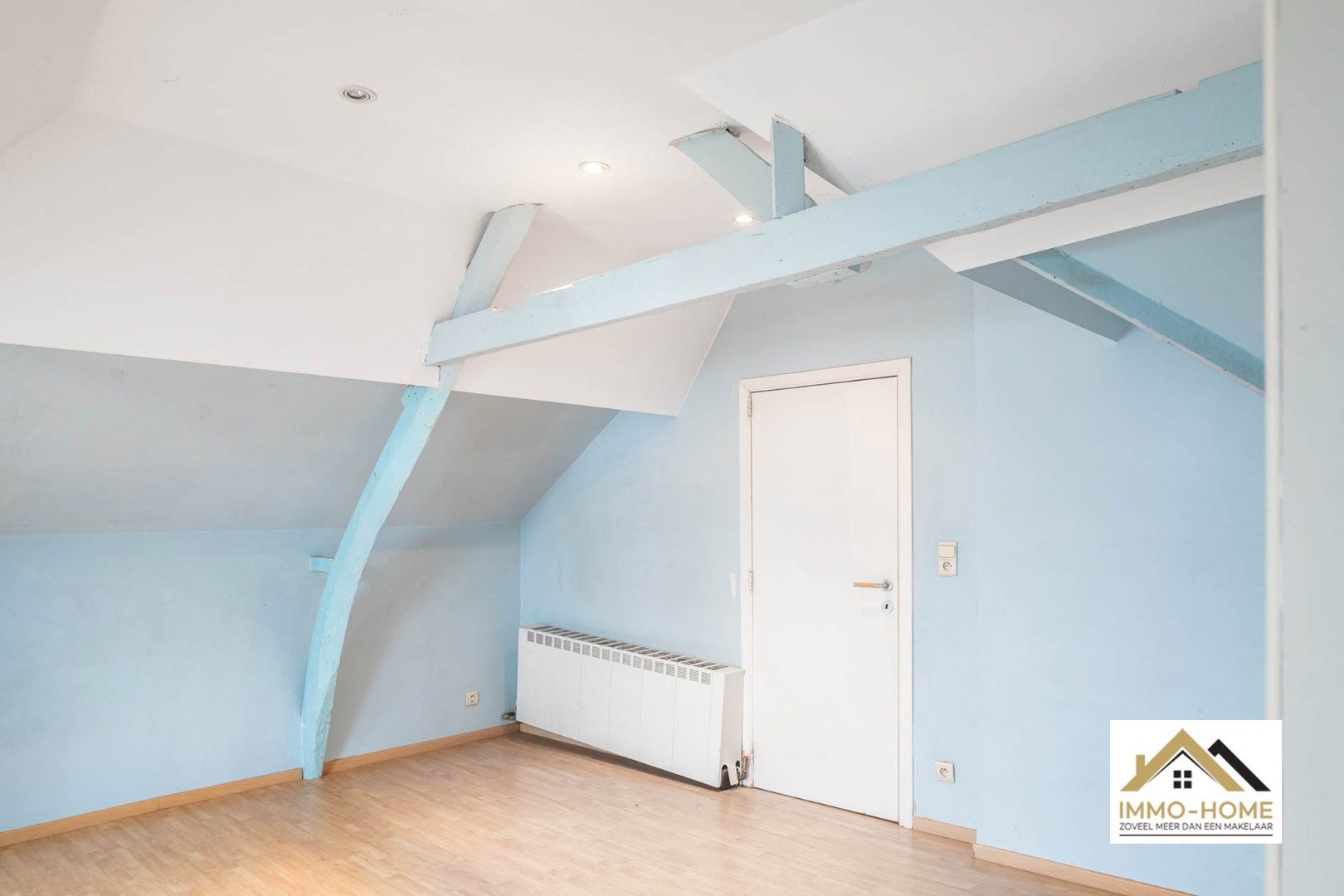 Zeer ruime woning met veel potentieel!  foto 23