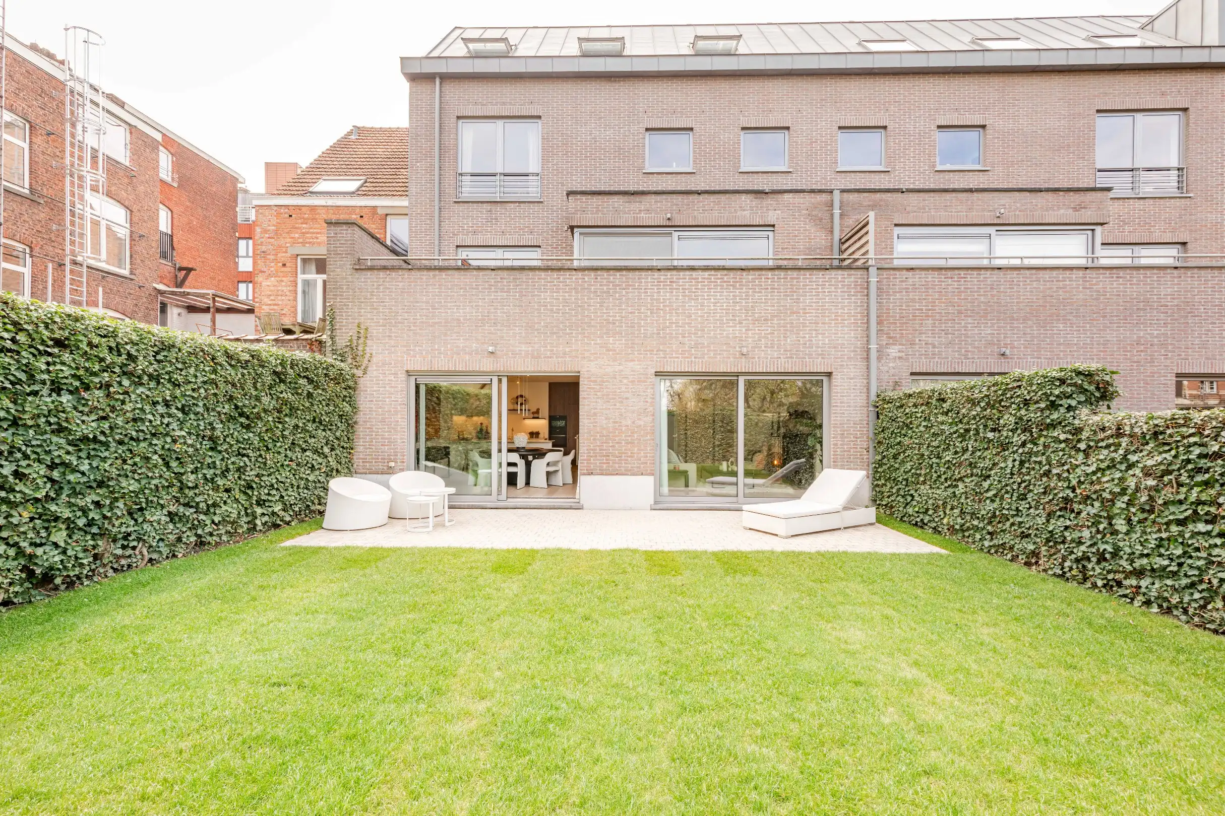 Schitterend  appartement met tuin op toplocatie!  foto 3