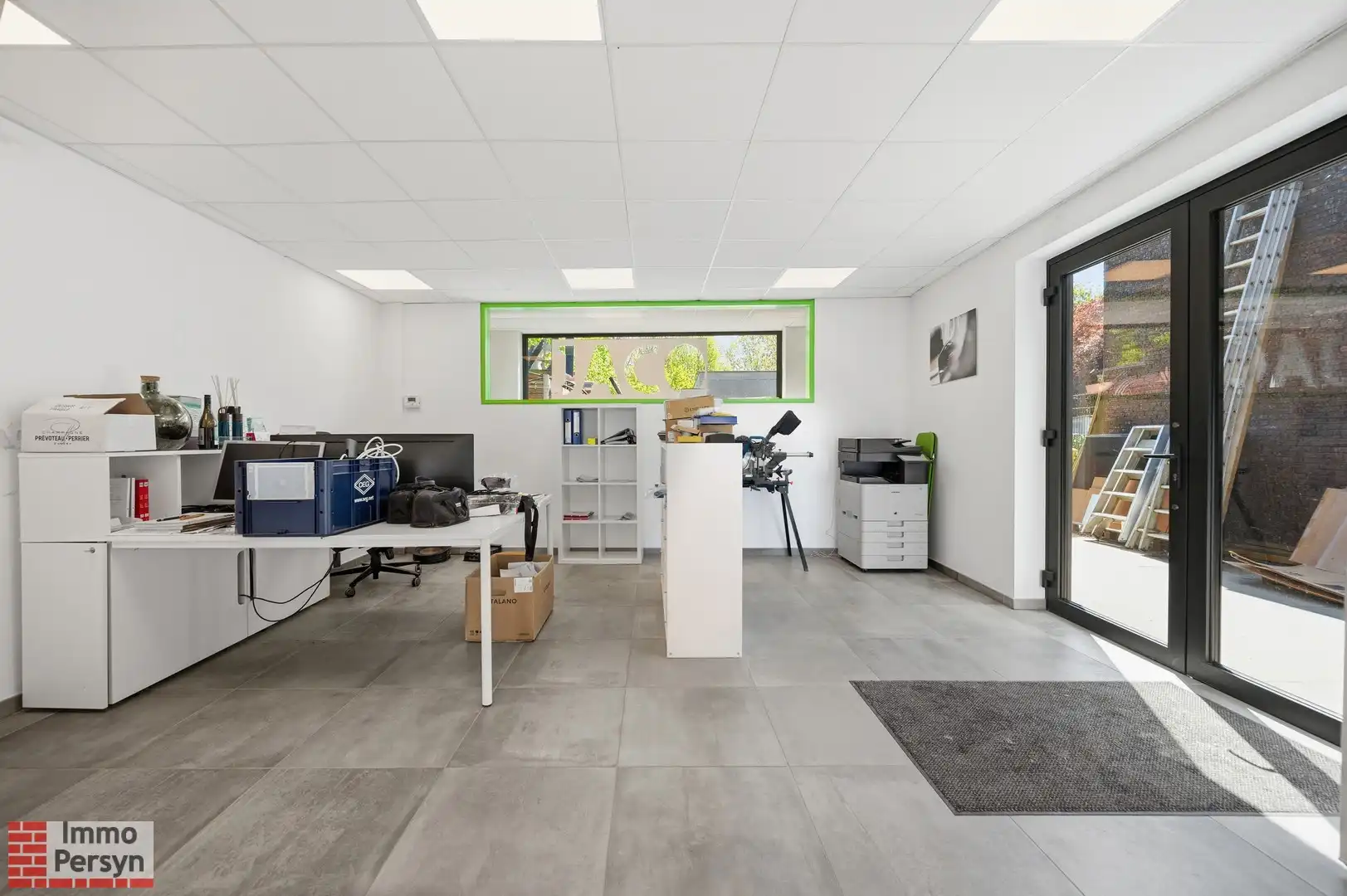 Unieke investeringskans: Handelspand met appartement foto 24