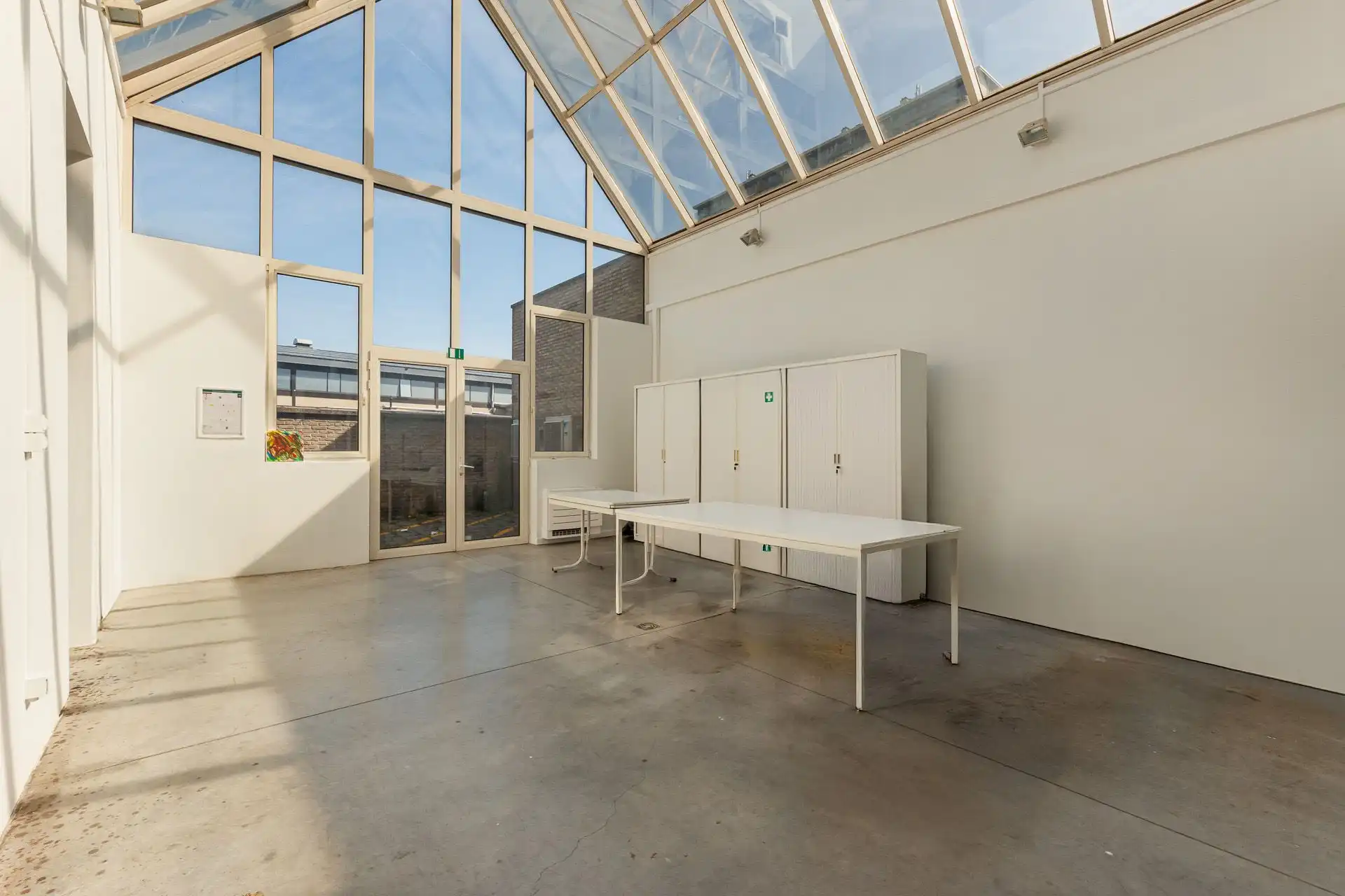 Commercieel gelijkvloers op strategische locatie in Wilrijk foto 11